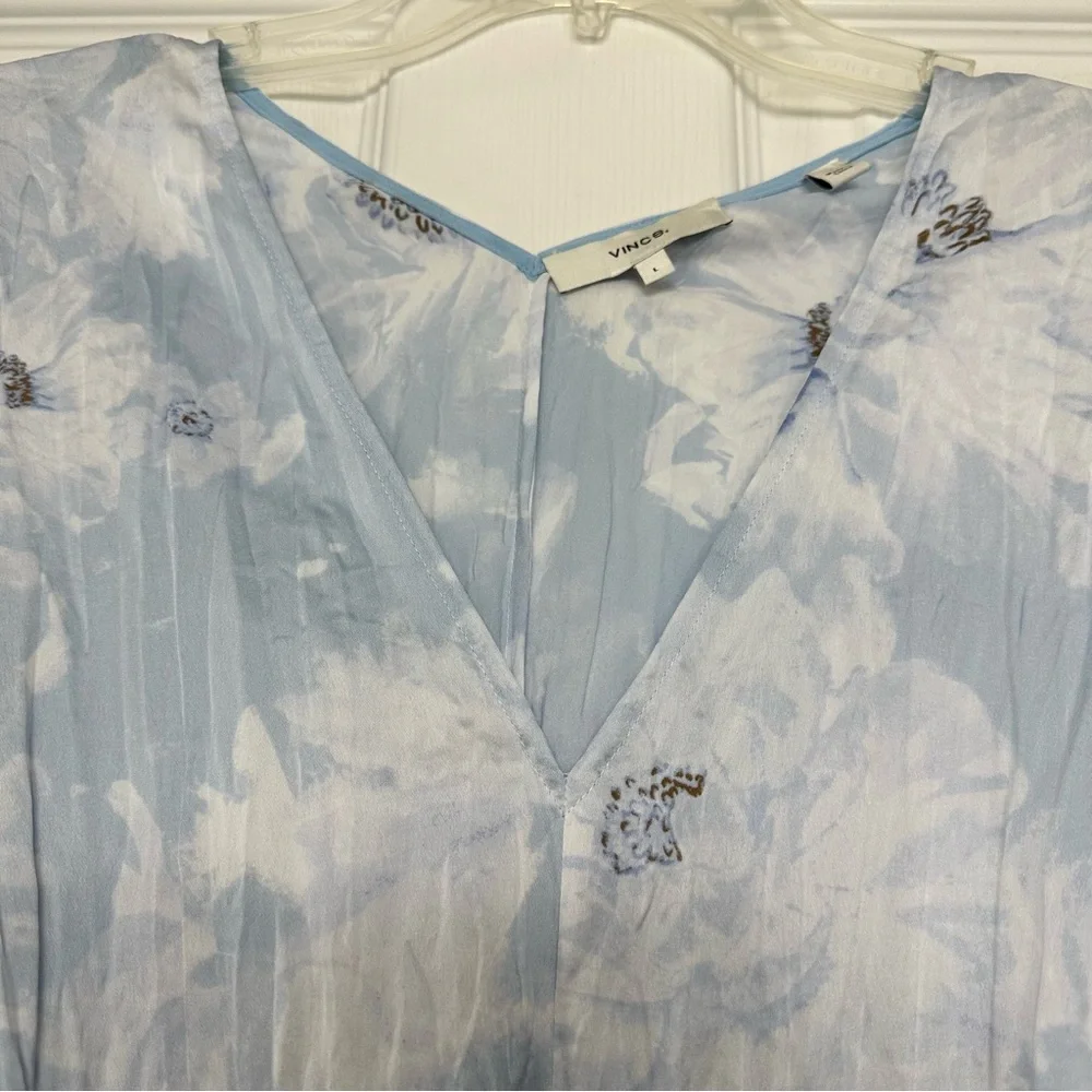 VINCE Painted Magnolia V-Neck Dress - Picture 8 of 11